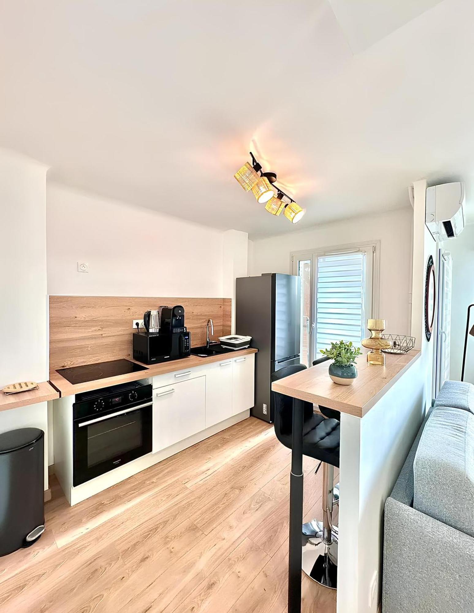 מרסיי Magnifique Appartement En Face Du Stade Velodrome מראה חיצוני תמונה